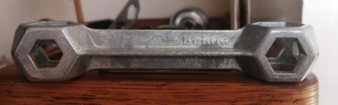 Bumm (West Germany) dog bone wrench (ebay 226504404094 01).jpg Bumm (West Germany) dog bone wrench (ebay 226504404094 01).jpg