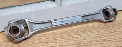 Craftsman early SAE dog bone wrench (ebay 157833183011 01).jpg Craftsman early SAE dog bone wrench (ebay 157833183011 01).jpg