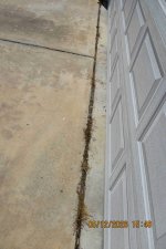 driveway 2 r.jpg driveway 2 r.jpg