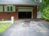 attached garage.jpg