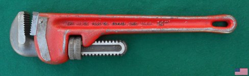Ridgid 14 in pipe wrench RID062326 02.jpg