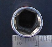 17mm x 19mm 1.2 dr two-way socket 081226 03.jpg