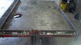 077.jpg