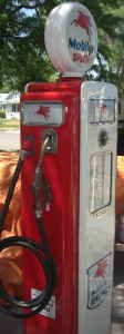 gas pump2.jpg