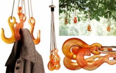 gold-grapple-hook-coat-rack-design-for-outdoor-and-indoor-decoration.jpg