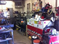 pit box and brake.jpg pit box and brake.jpg