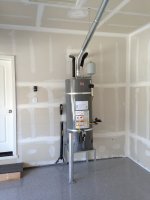 Garage-32.jpg Garage-32.jpg