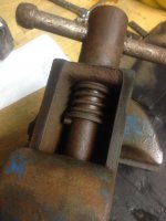 ERON front screw.jpg ERON front screw.jpg