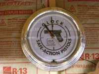 Glock neon clock 001 (Small).jpg