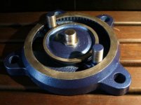 base_with_lock_bolts_small.jpg