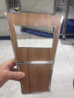wood console center.jpg