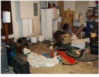 SafetyTip_compressor_tank_exploded_20gal_horizontal_pic3.JPG