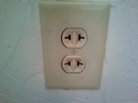Outlet1.jpg