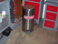 CMAN_Trash_Can_002.jpg