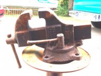 Columbian 603 Vise.jpg