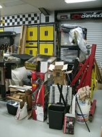 3076-Clutter-05.JPG