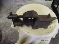 vintage anvil vise.jpg
