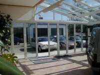 SL70e_Storefront_AutohausWirth_5[1].jpg