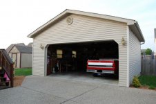 Garage 1.JPG