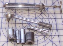 F1 3 SO 1 long C CM socs SK rat adn wabble ext glass tube sucker syringe.jpg