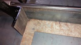 sq end stop fence.jpg