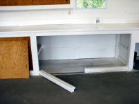 Bas Cabinet on Right side - Easy Access.jpg
