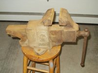 35 D Ravizza Monarch vise before.jpg