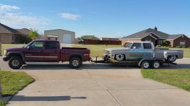 On trailer 2.jpg