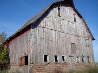 Neighbors barn 196.jpg