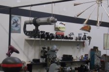 shop 123 002.jpg