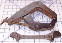 A1 Kant Twist 6 double head crescent.jpg