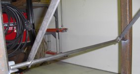 Metal work bench with fold away chop saw (4).jpg