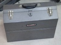 Craftsman_clamshell_toolbox1.jpg