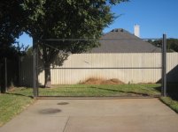 Gate 008.jpg