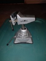 Lil vise 1.jpg