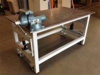 bench1.jpg