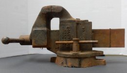 Columbian 3 n half double swivel right.jpg