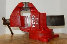 Metro vise.jpg