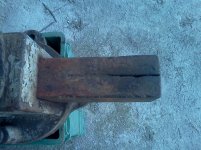 BIG BROKEN SWIVEL VISE3.jpg