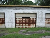 Garage-front2.jpg