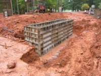 FoundationWalls07.jpg
