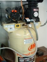 AIR COMPRESSOR 009 (Medium).jpg