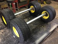 hay wagons 038.jpg