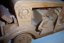 Wooden car 001.jpg