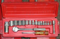 Husky18pieceToolset.jpg