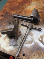 Erie Vise Wire Brush.jpg
