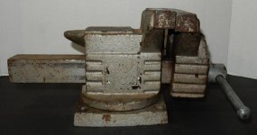 Milwaukee Tools vise left.jpg