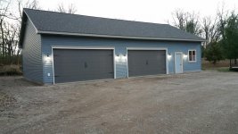 garage1.jpg