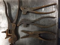 pliers.JPG