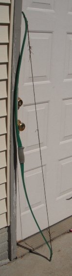 Sears40lbFiberglassBow.JPG